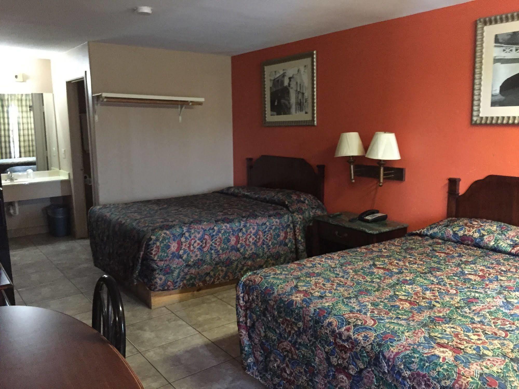 Deluxe Inn Airport McAllen Eksteriør billede